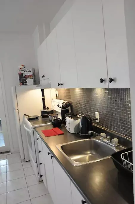 1 Avenue, Verdun Hotel Montreal Canada
